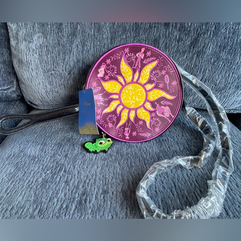Danielle Nicole Tangled Frying Pan Purse